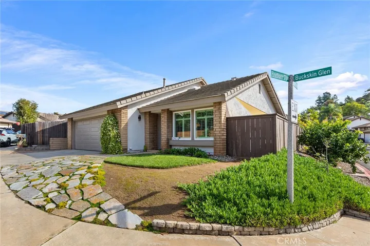 1903 Buckskin Glen, Escondido, California 92027