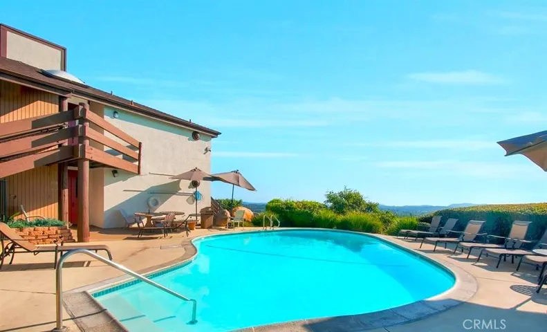 1903 Buckskin Glen, Escondido, California 92027
