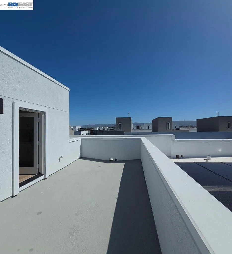 Rooftop deck
