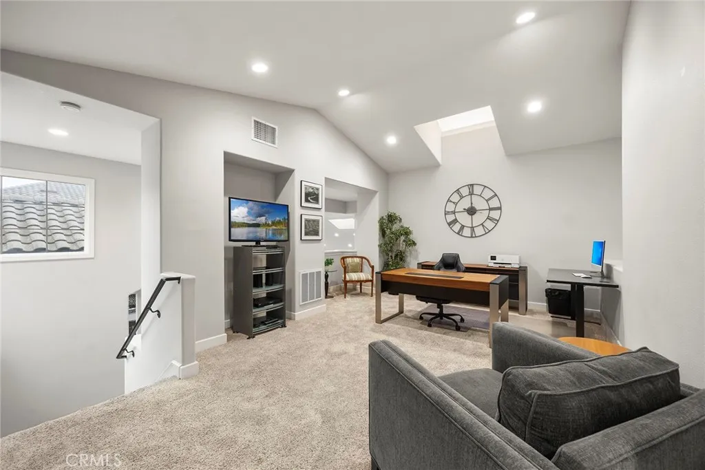 5325 Kodiak Mountain Drive, Yorba Linda, California 92887 home-pic-35