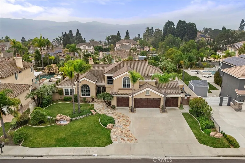 5325 Kodiak Mountain Drive, Yorba Linda, California 92887 home-pic-2