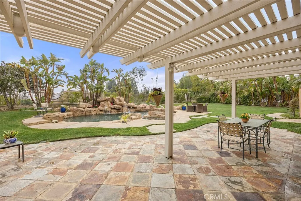 5325 Kodiak Mountain Drive, Yorba Linda, California 92887 home-pic-20