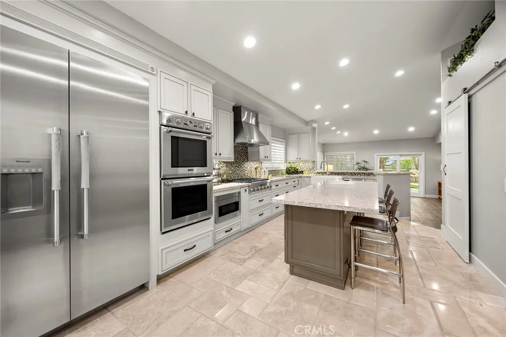 5325 Kodiak Mountain Drive, Yorba Linda, California 92887 home-pic-11
