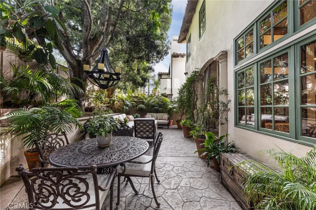 2508 Pine, Manhattan Beach, California 90266 home-pic-22