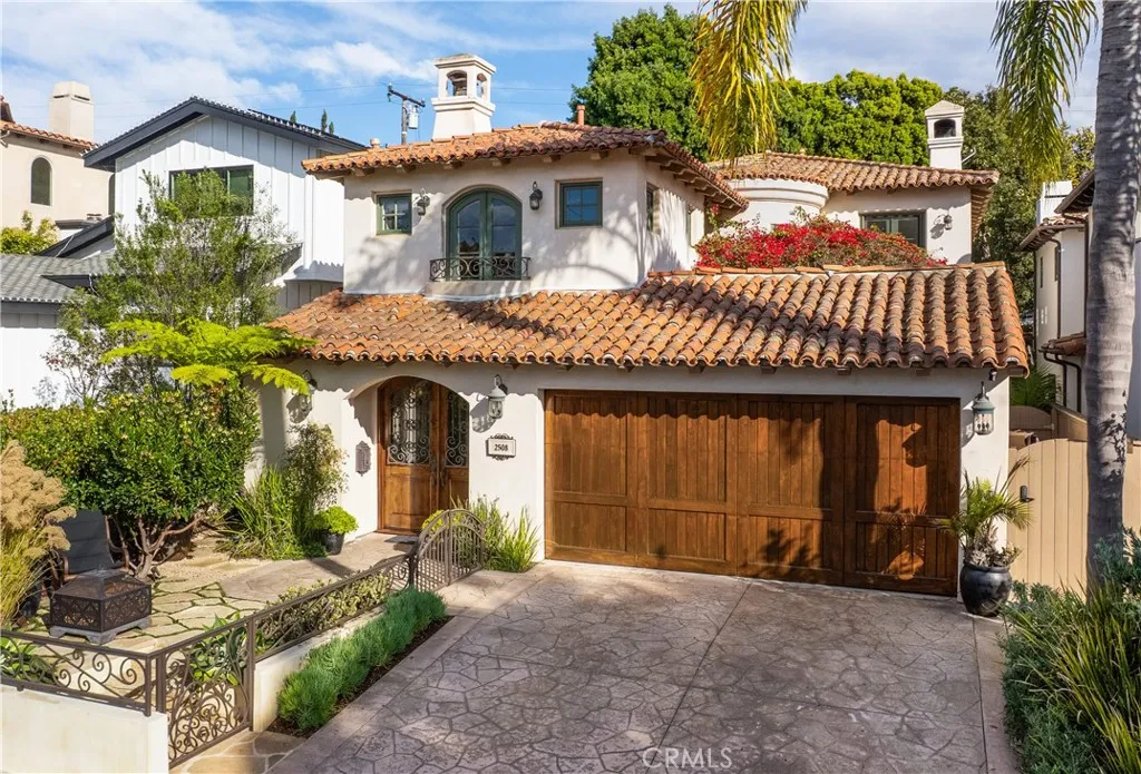 2508 Pine, Manhattan Beach, California 90266 home-pic-1