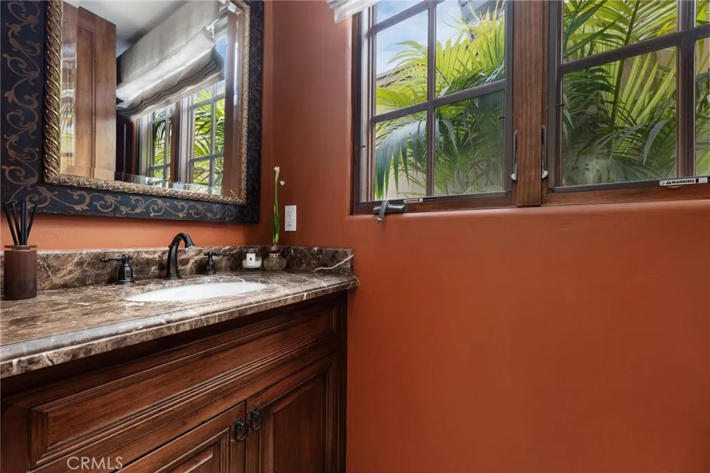 2508 Pine, Manhattan Beach, California 90266 home-pic-37