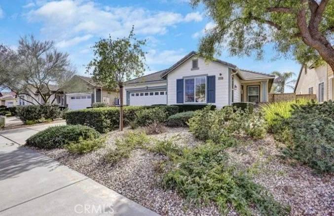 26153 Desert Rose Lane, Menifee, California 92586 home-pic-1