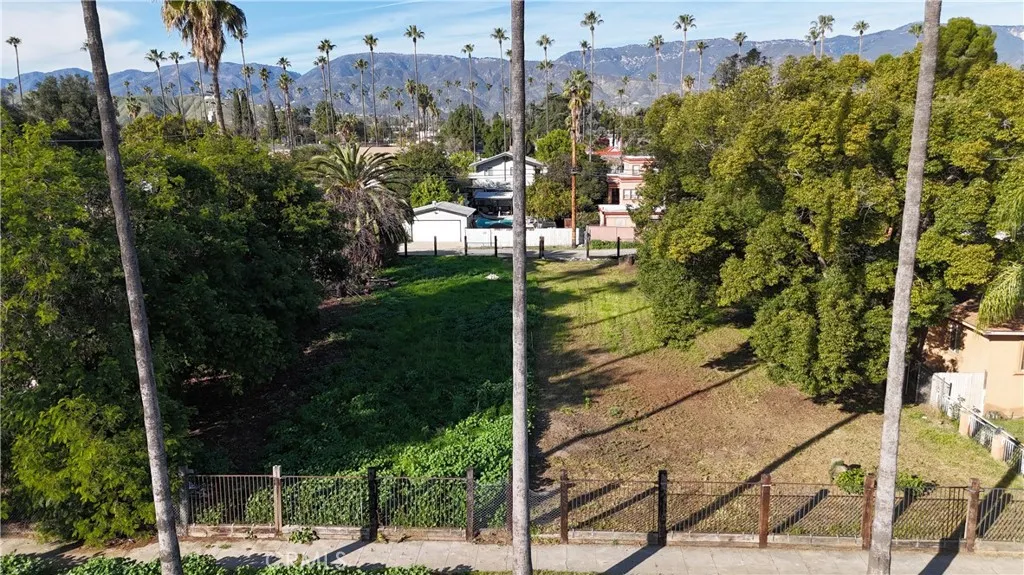 360 W 16th, San Bernardino, California 92405 — photo 5