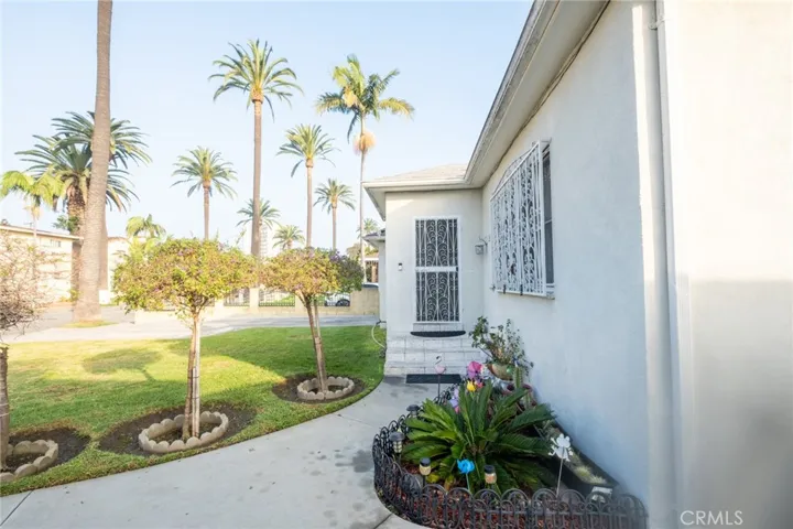 7136 Stafford Avenue, Huntington Park, California 90255