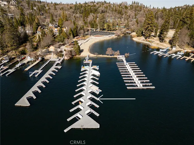 Location of DOCK on Tavern Bay