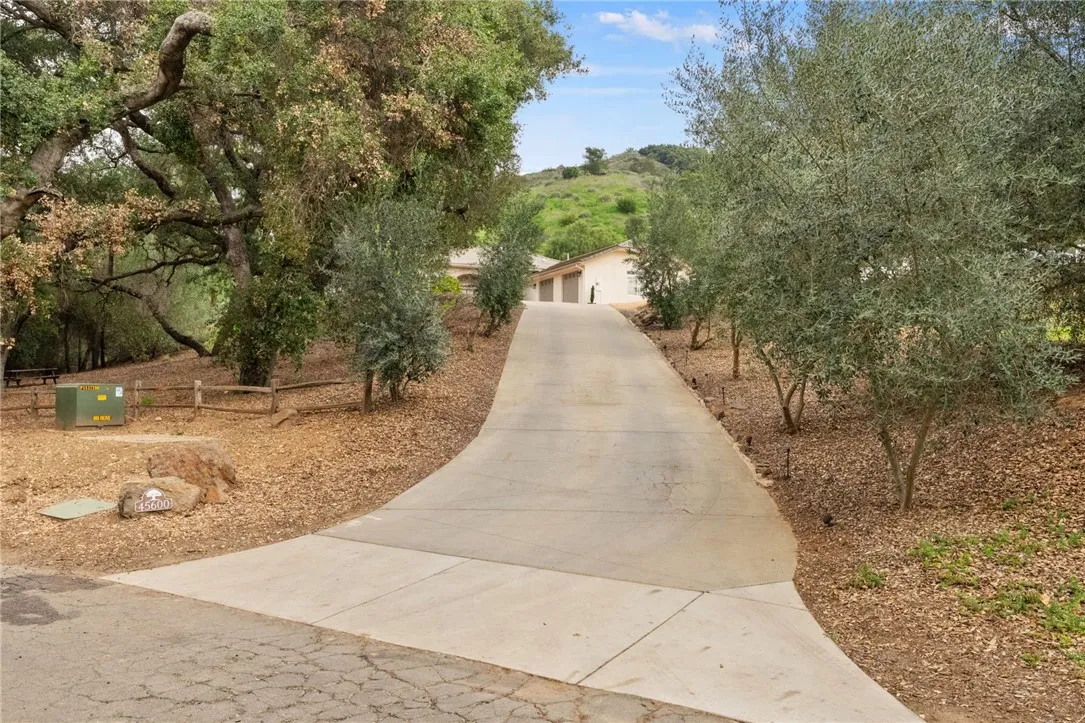 45600 La Cruz Dr., Temecula, California 92590 home-pic-17