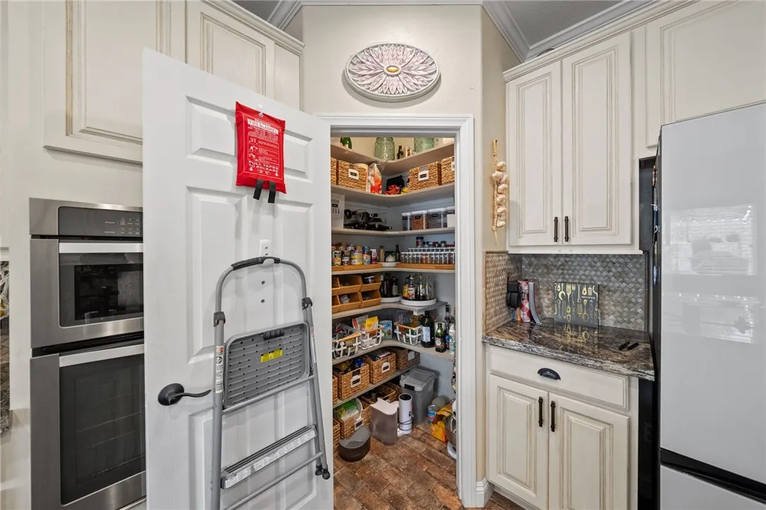 45600 La Cruz Dr., Temecula, California 92590 home-pic-32