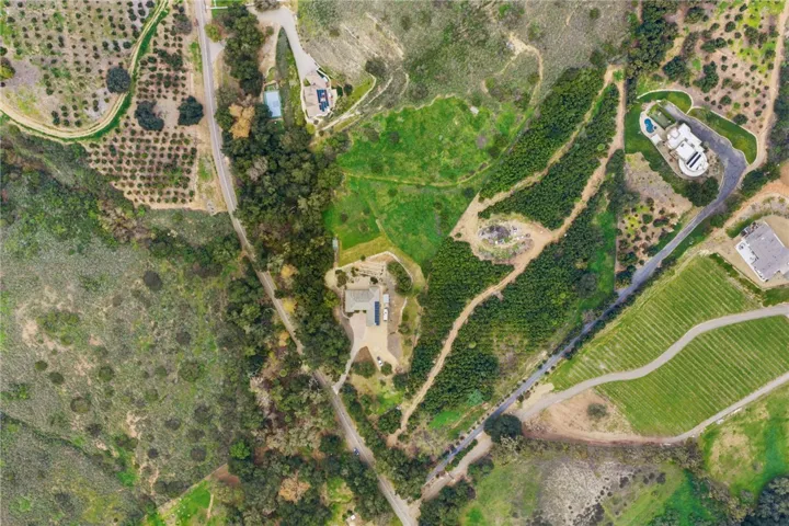 45600 La Cruz Dr., Temecula, California 92590