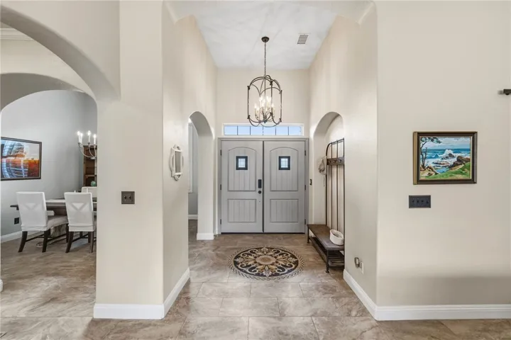 45600 La Cruz Dr., Temecula, California 92590