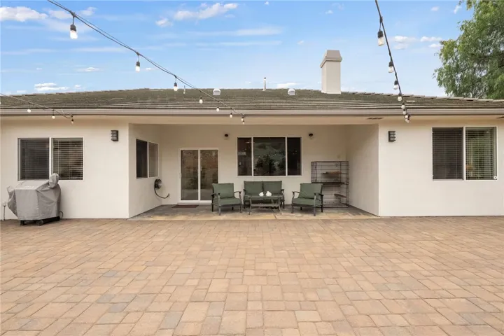 45600 La Cruz Dr., Temecula, California 92590