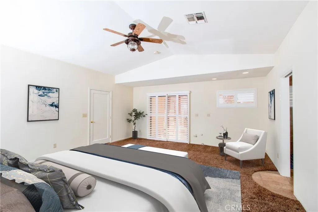 Photo is digitally altered to show perspective with furniture. Previous photo is the original.
