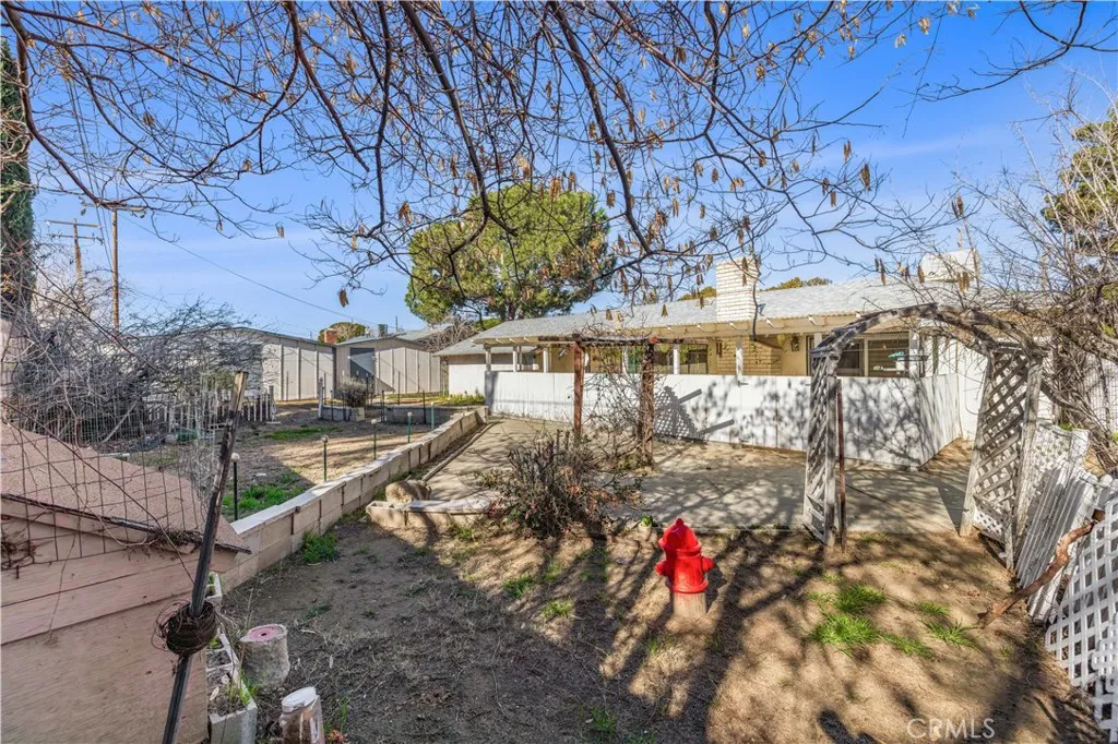 1118 E Avenue K, Lancaster, California 93535 home-pic-23