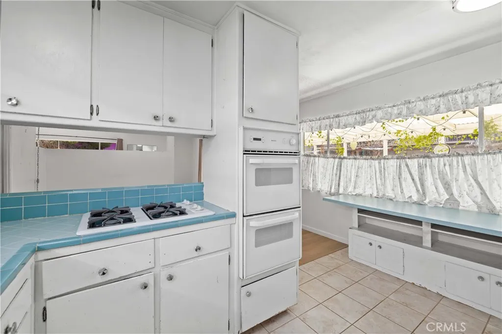 1118 E Avenue K, Lancaster, California 93535 home-pic-13