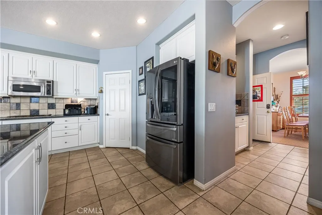 40755 Knollwood Court, Palmdale, California 93551 home-pic-7