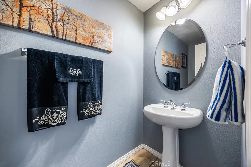 40755 Knollwood Court, Palmdale, California 93551 home-pic-21