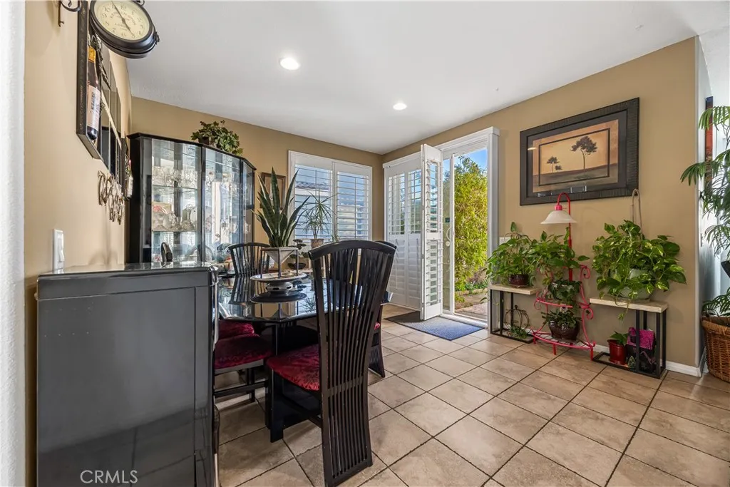 40755 Knollwood Court, Palmdale, California 93551 home-pic-11
