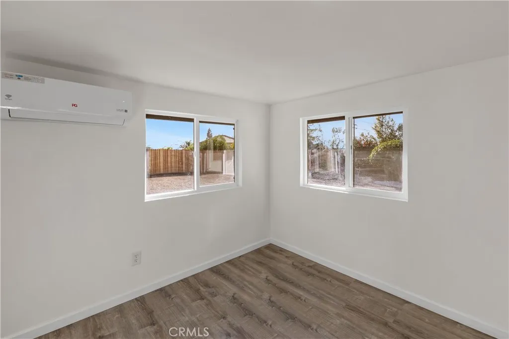 35211 Elm Lane, Yucaipa, California 92399 home-pic-37