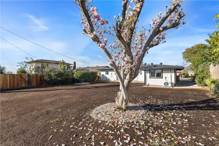35211 Elm Lane, Yucaipa, California 92399