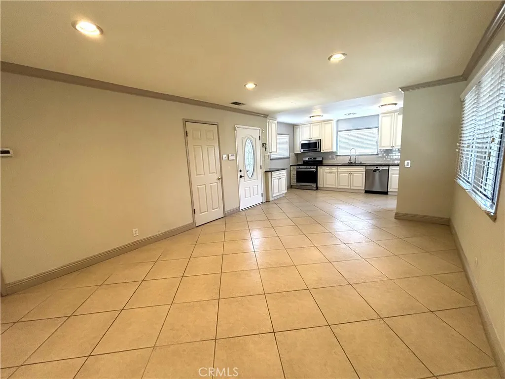 7065 E Stearns, Long Beach, California 90815 home-pic-4