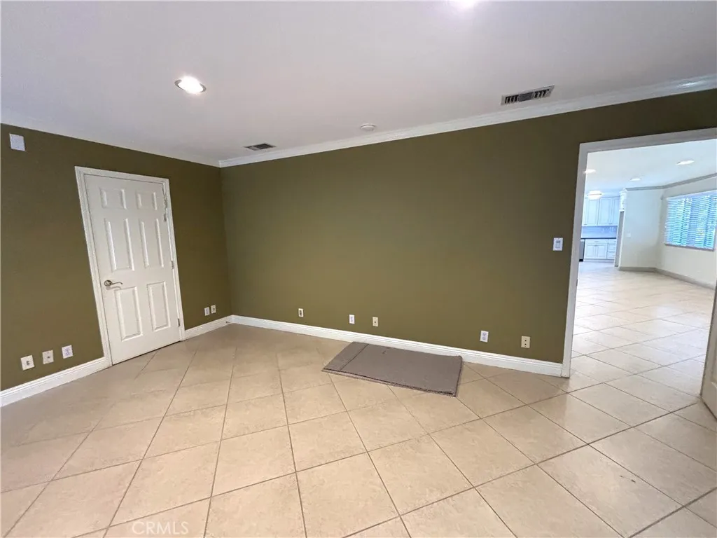 7065 E Stearns, Long Beach, California 90815 home-pic-10