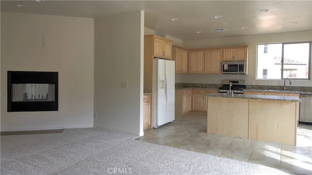 56925 Hidden Gold Court, Yucca Valley, California 92284 home-pic-10