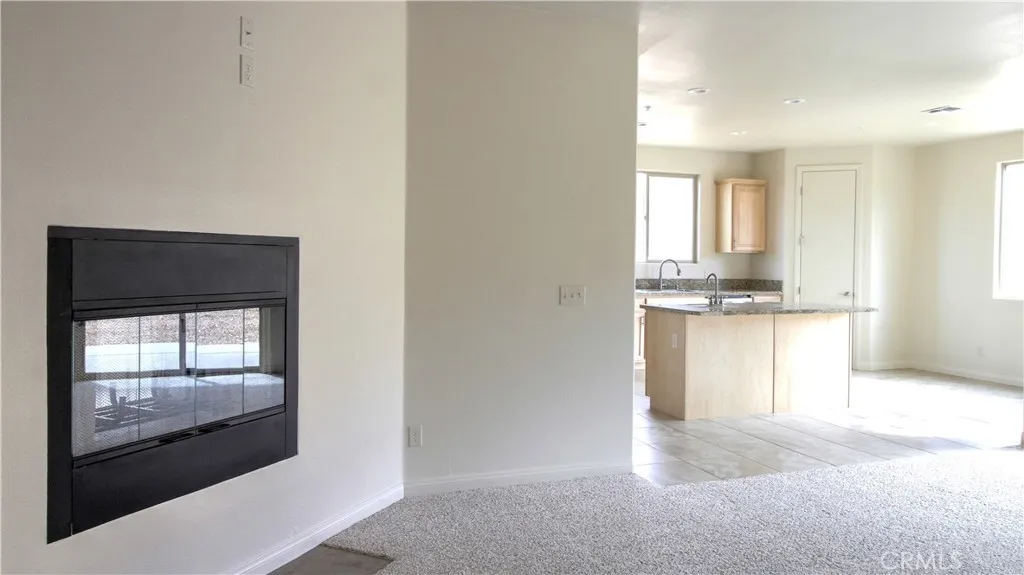 56925 Hidden Gold Court, Yucca Valley, California 92284 home-pic-7