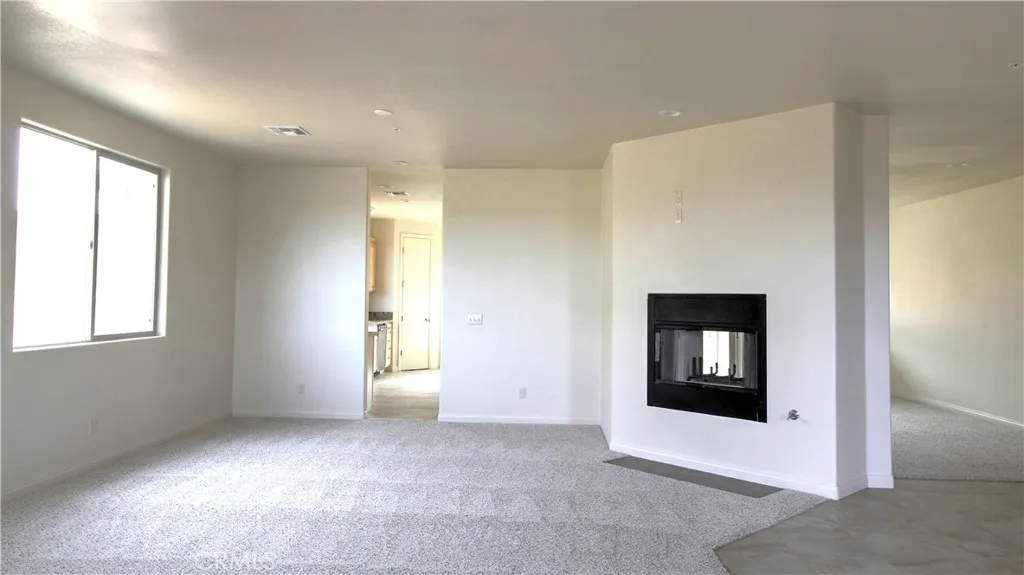 56925 Hidden Gold Court, Yucca Valley, California 92284 home-pic-4
