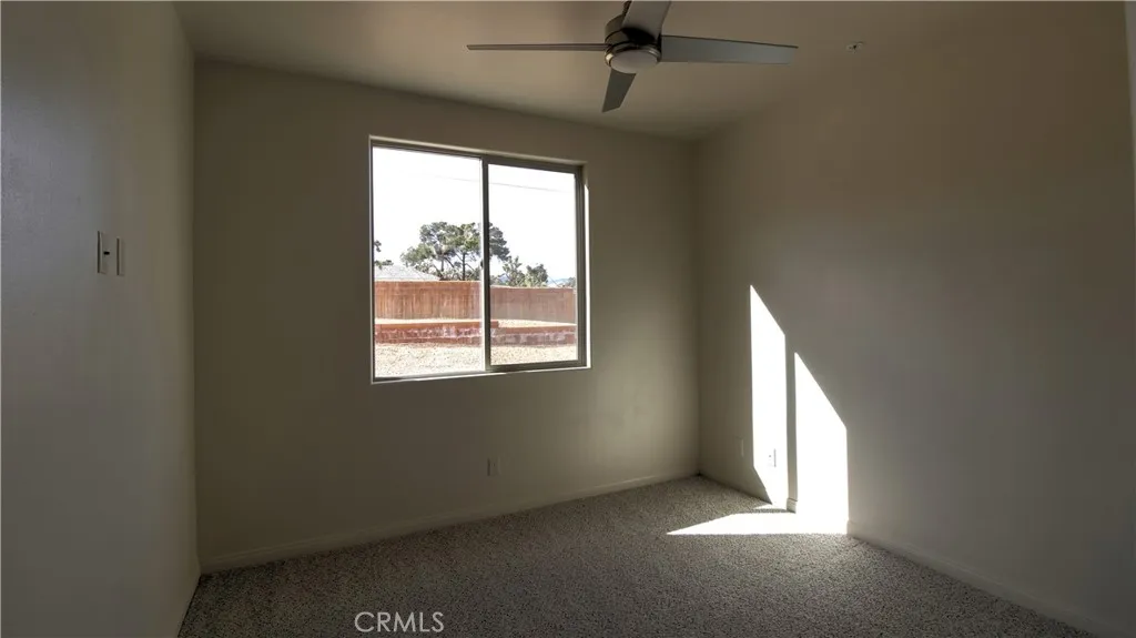 56925 Hidden Gold Court, Yucca Valley, California 92284 home-pic-24