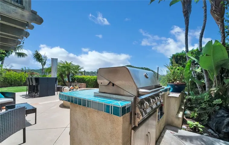 outdoor built in BBQ