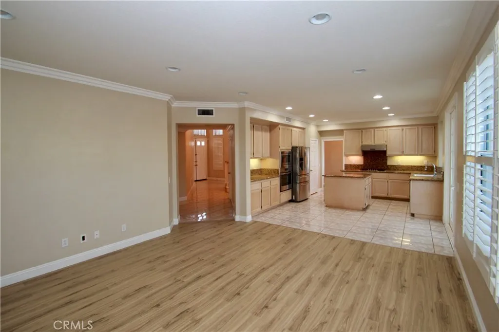 11 Pienza, Irvine, California 92606 home-pic-10