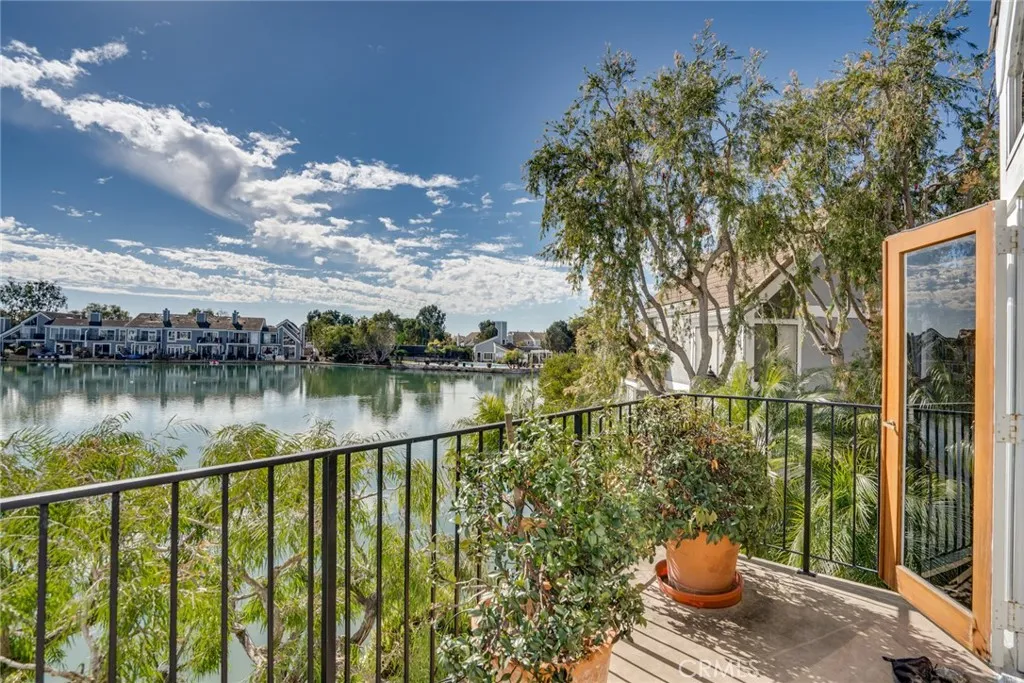 3572 Bravata, Huntington Beach, California 92649 home-pic-26