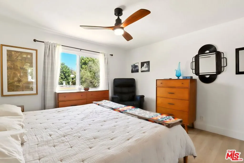 11813 Runnymede Street 36, North Hollywood, California 91605 home-pic-15