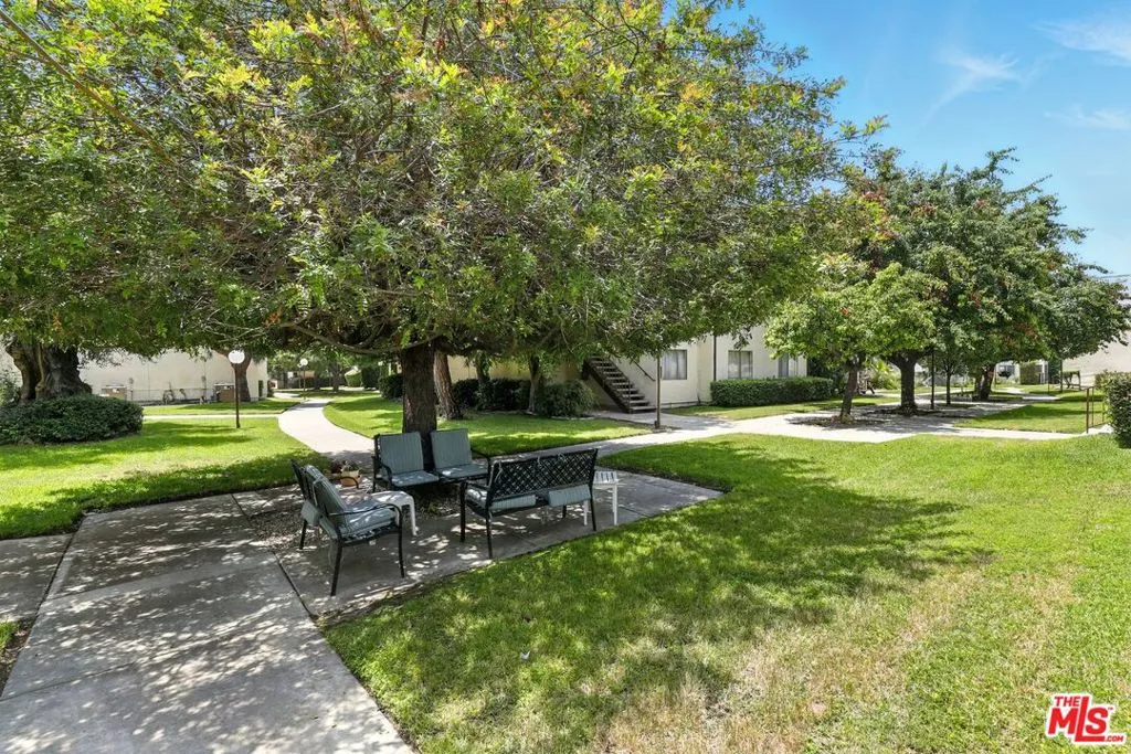 11813 Runnymede Street 36, North Hollywood, California 91605 home-pic-20