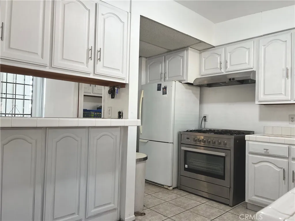 13833 Fairgrove, La Puente, California 91746 home-pic-5