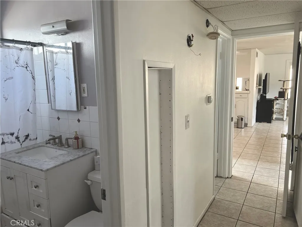 13833 Fairgrove, La Puente, California 91746 home-pic-6