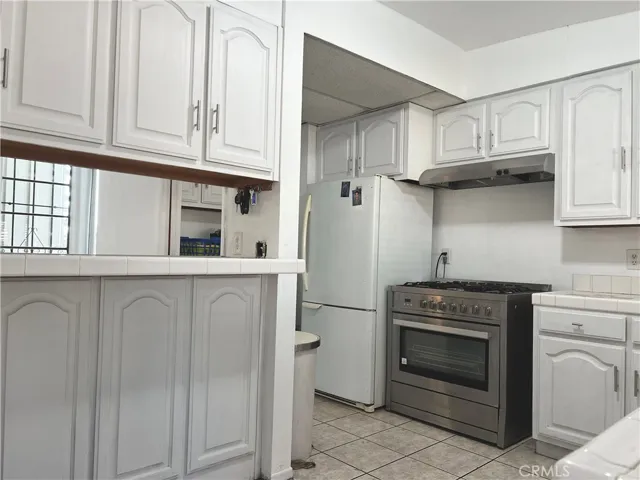 13833 Fairgrove, La Puente, California 91746