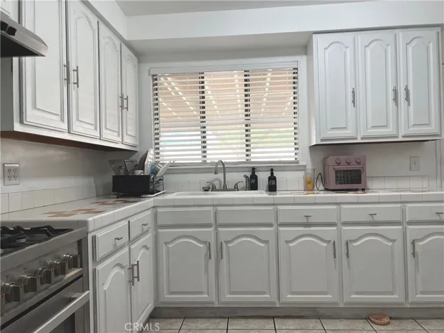 13833 Fairgrove, La Puente, California 91746