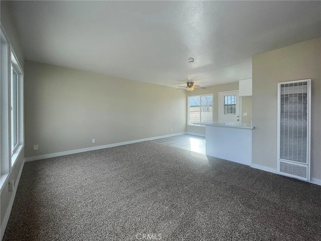 1560 W Avenue H10, Lancaster, California 93534 home-pic-9