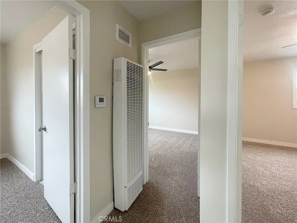 1560 W Avenue H10, Lancaster, California 93534 home-pic-11