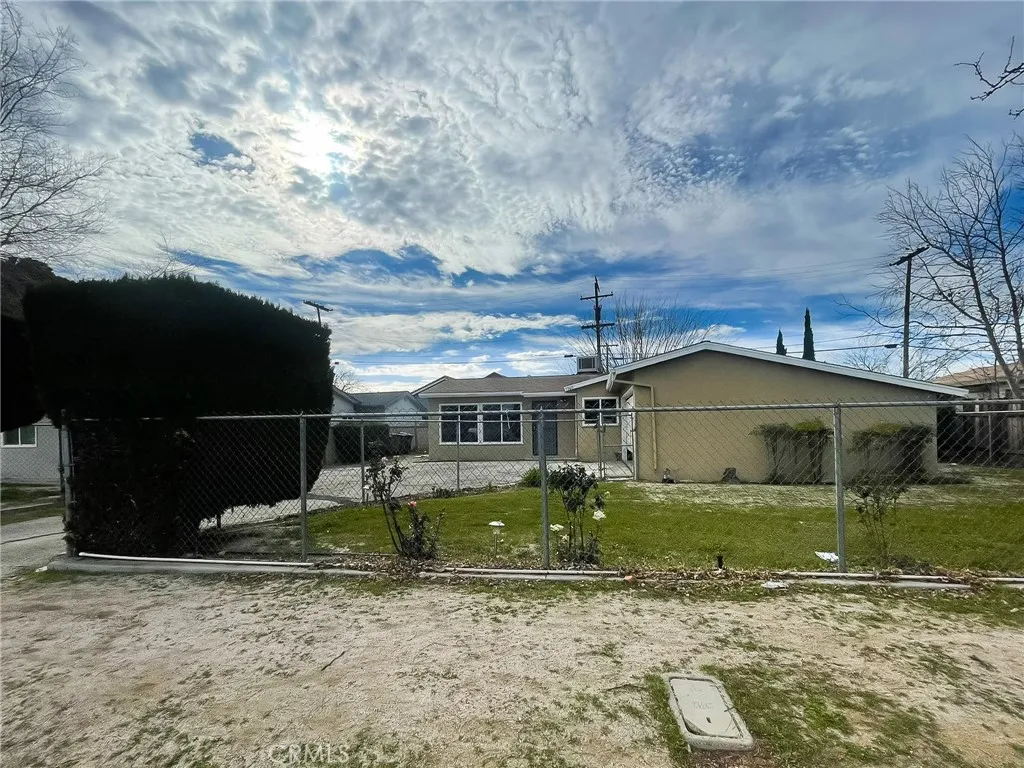 1560 W Avenue H10, Lancaster, California 93534 home-pic-27
