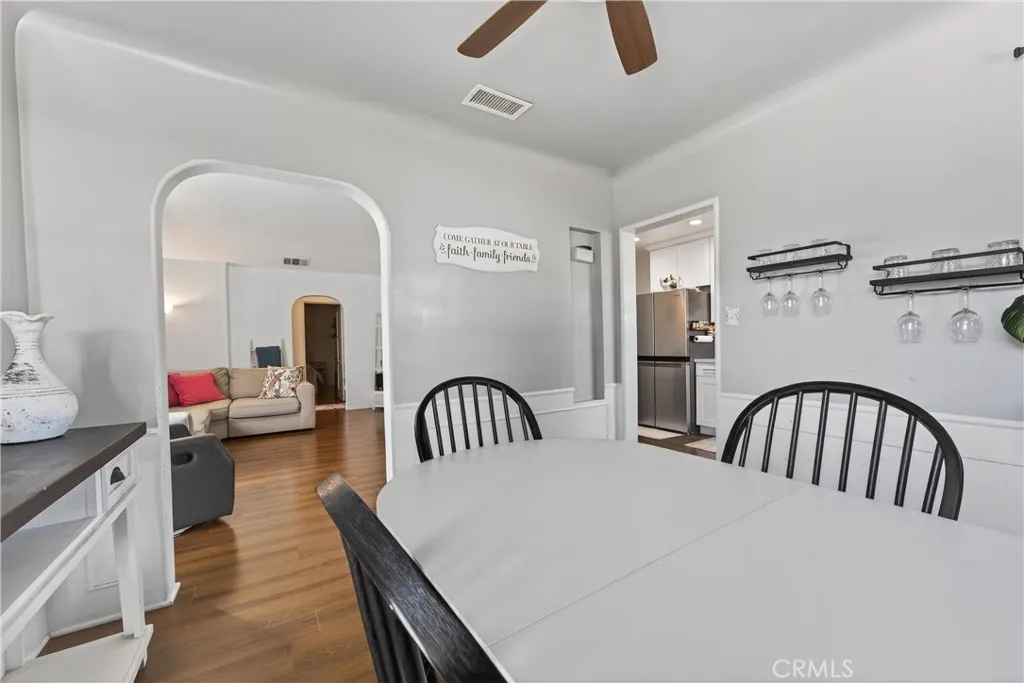 807 S Verdugo Rd, Glendale, California 91205 home-pic-12