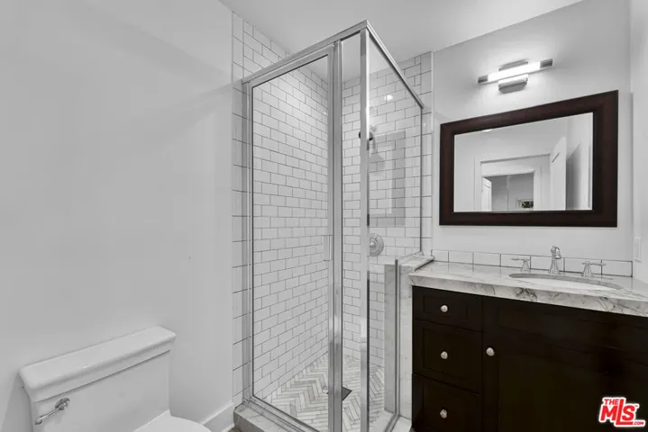 918 N Genesee Avenue, West Hollywood, California 90046