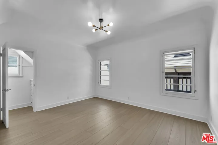 918 N Genesee Avenue, West Hollywood, California 90046