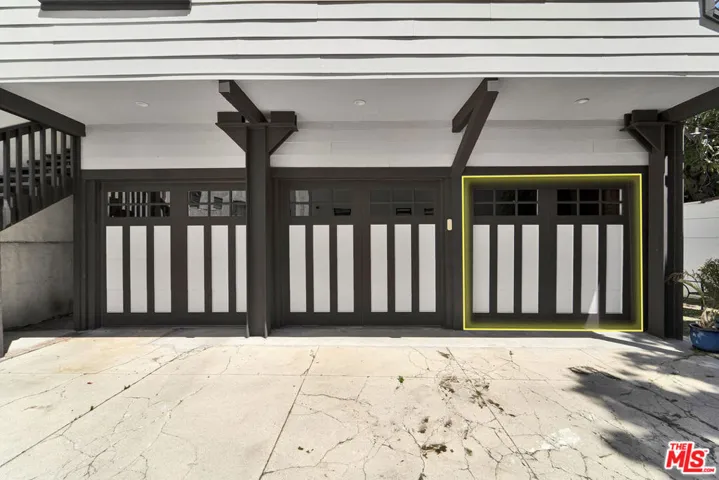 918 N Genesee Avenue, West Hollywood, California 90046
