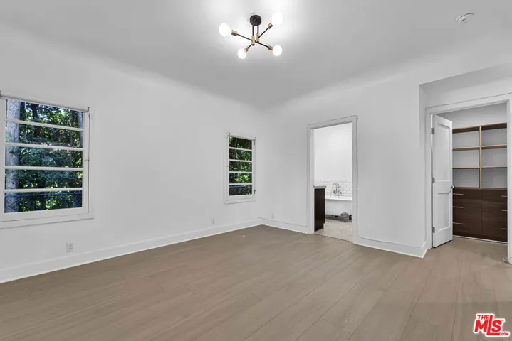918 N Genesee Avenue, West Hollywood, California 90046